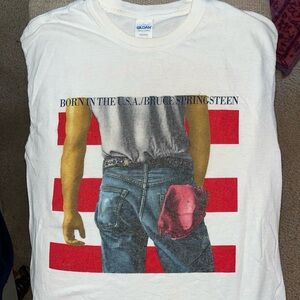 Gildan Red and White Short Sleeve Tee